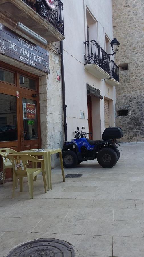 הוסטל Alcoleja Casa Malferit מראה חיצוני תמונה